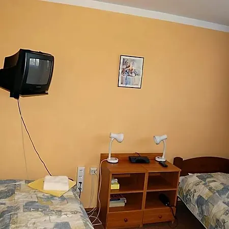 Hotel Bona 2*